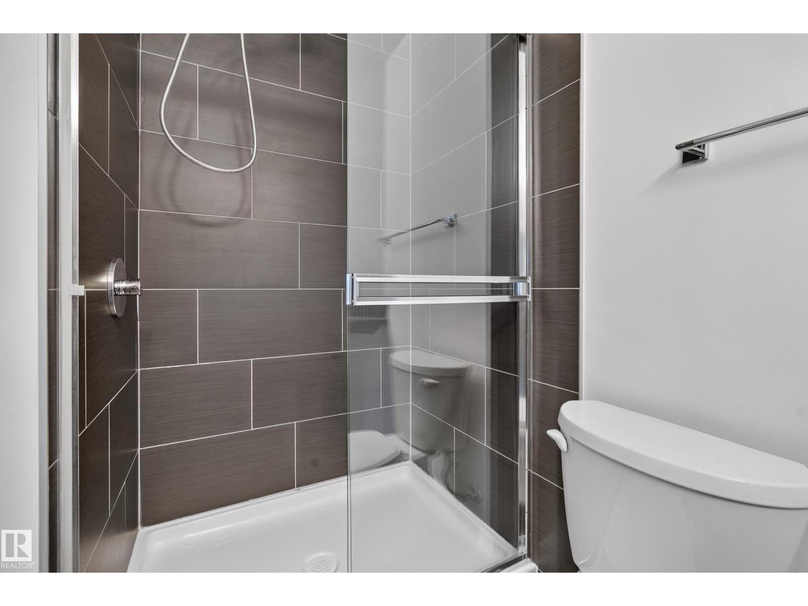 #413 10611 117 ST NW - 17
