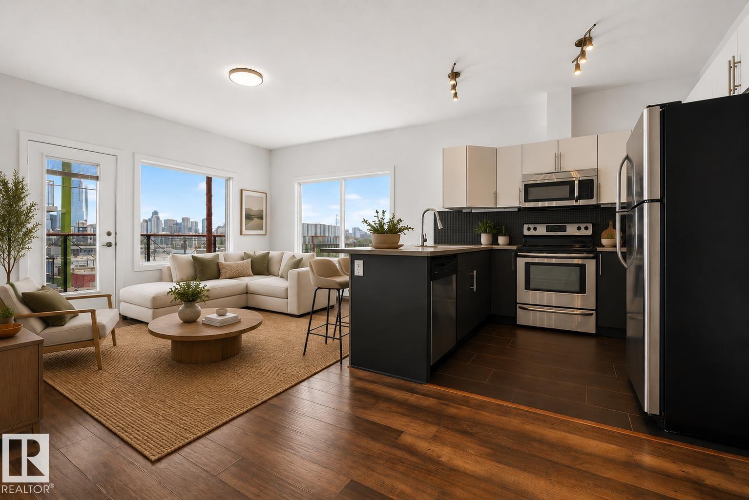 #413 10611 117 ST NW - 4
