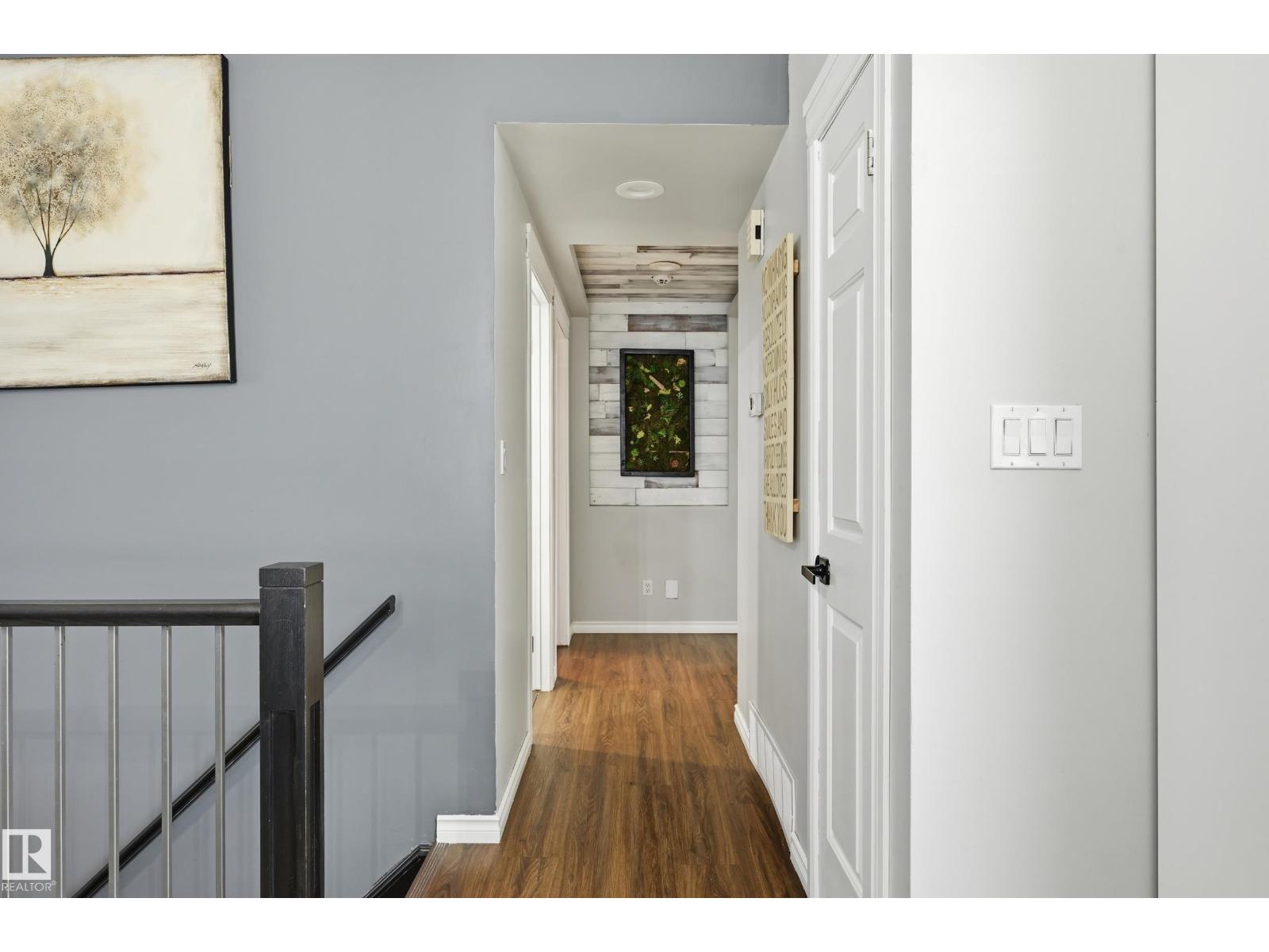 62 ALDERWOOD BV — photo 12