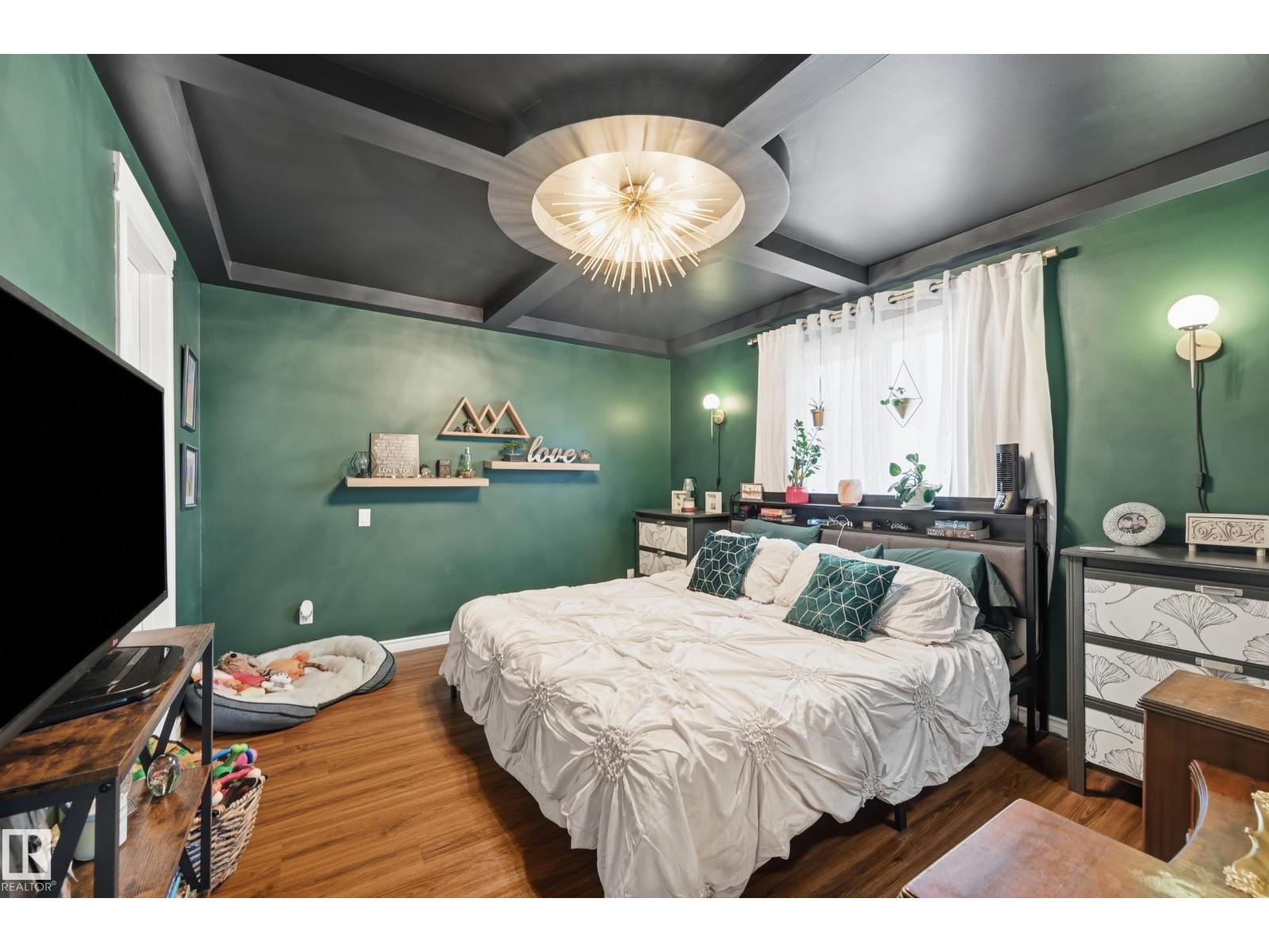 62 ALDERWOOD BV — photo 15