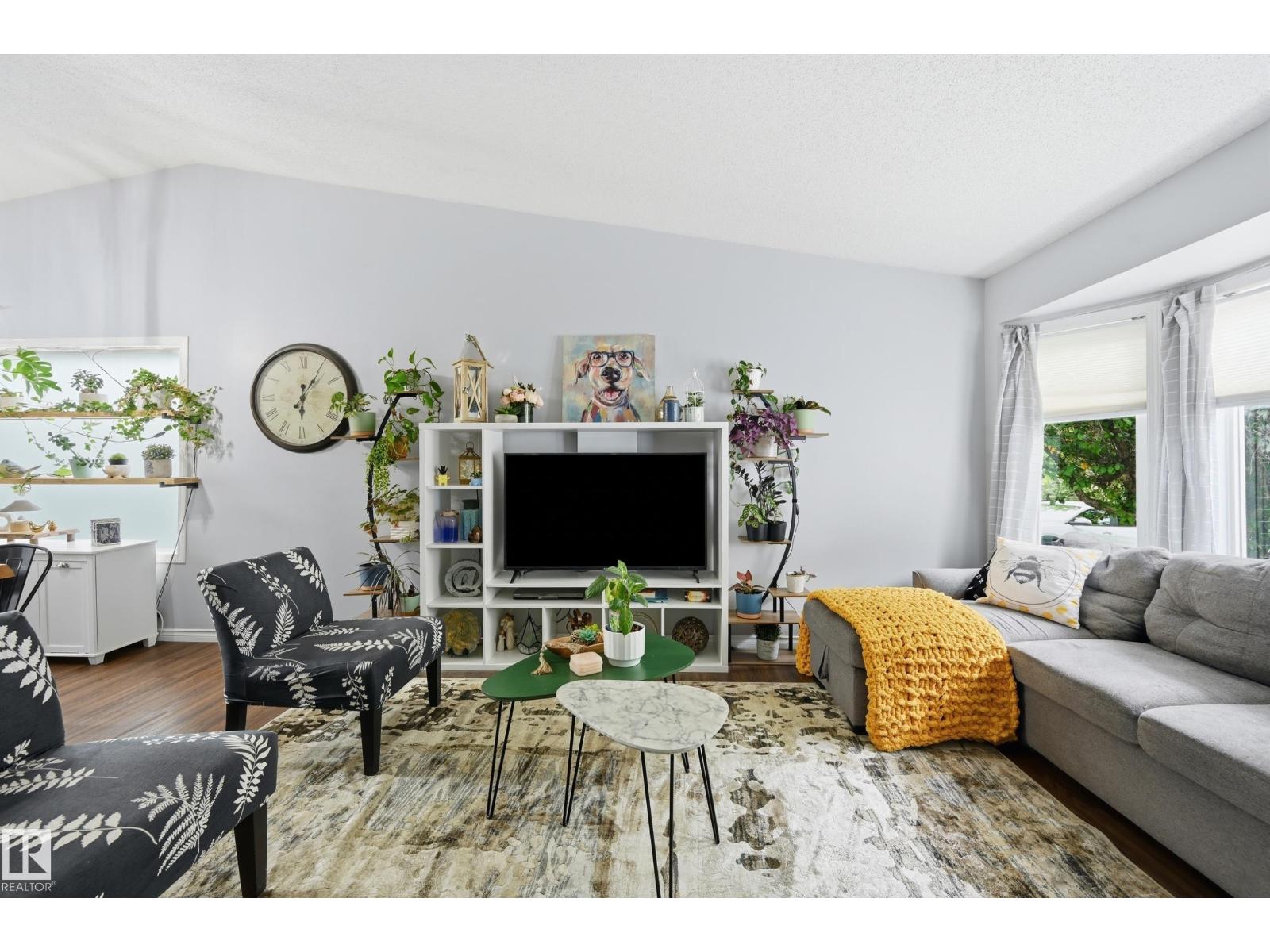 62 ALDERWOOD BV - photo 4