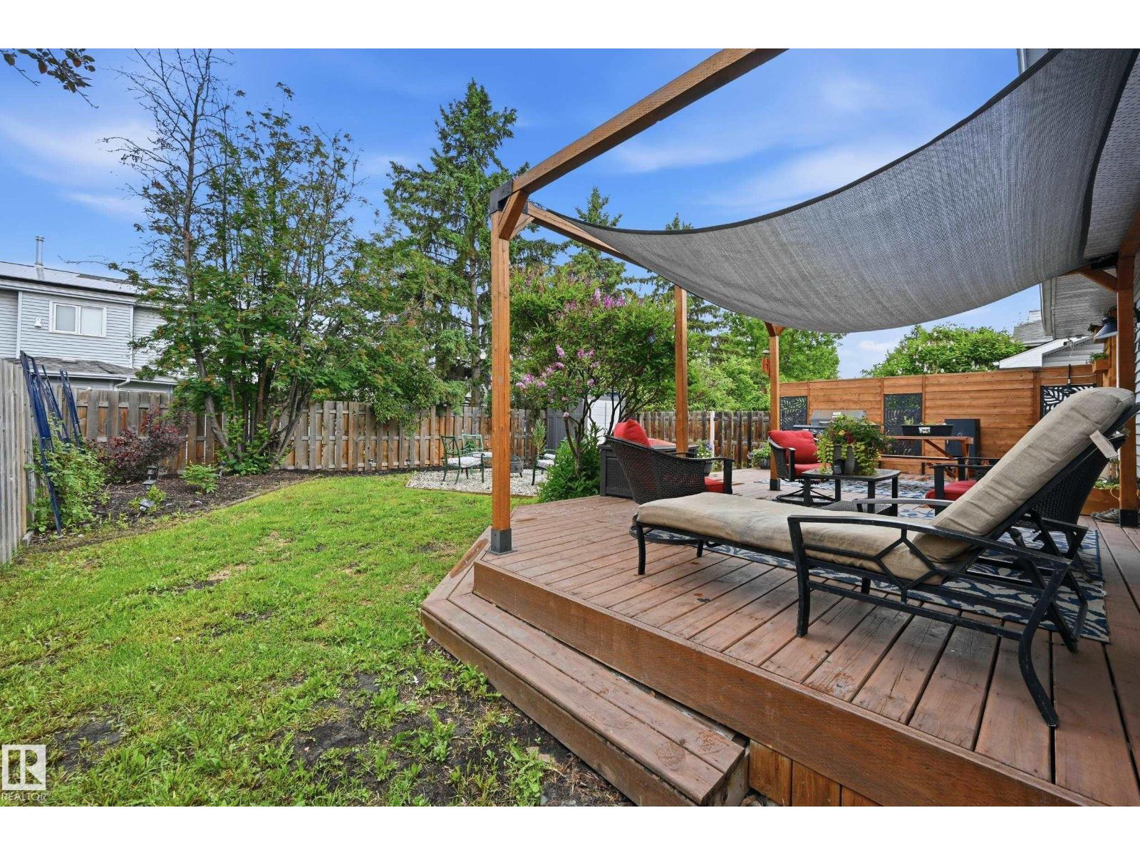 62 ALDERWOOD BV — photo 40