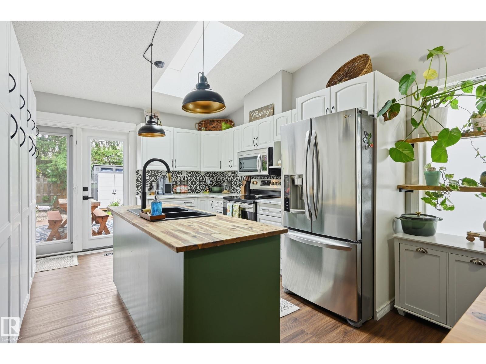 62 ALDERWOOD BV - photo 5
