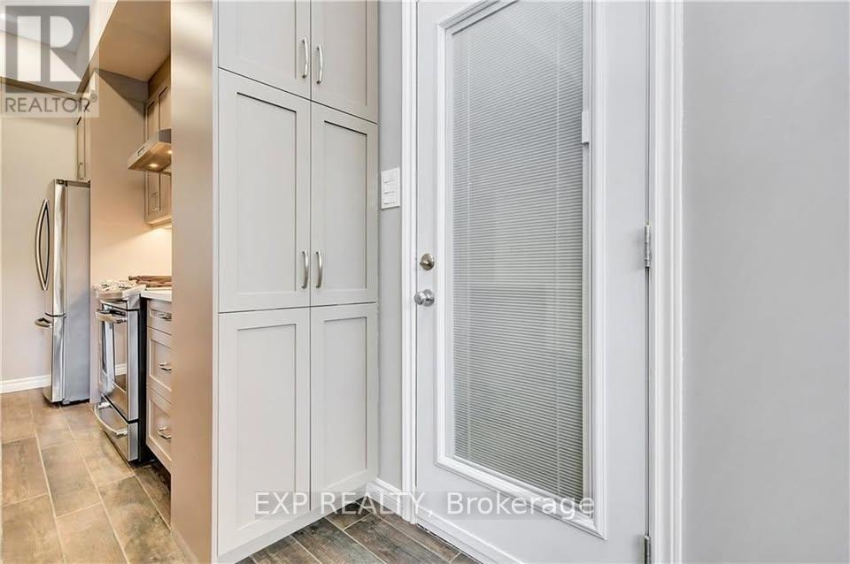 2 Bed, 1 Bath House for Rent in Ottawa – B – 340 QUEEN MARY STREET, Ottawa – MLS# X13456616 - Image 8