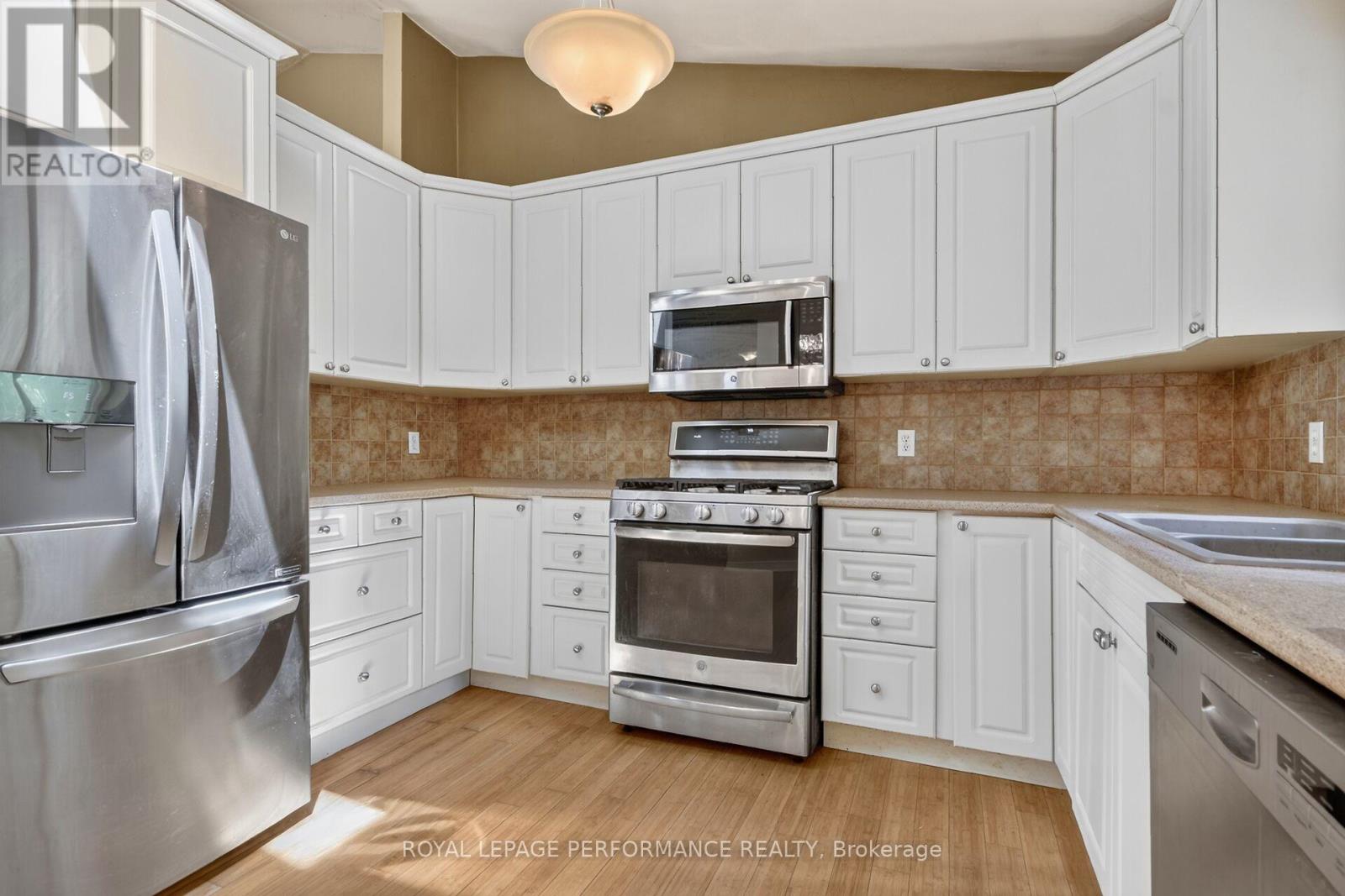 508 MALEY STREET - 10