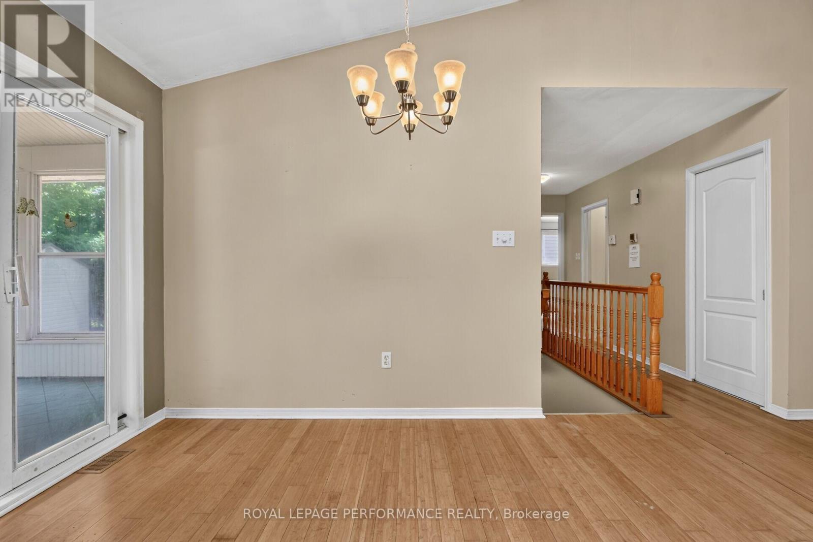 508 MALEY STREET - 13