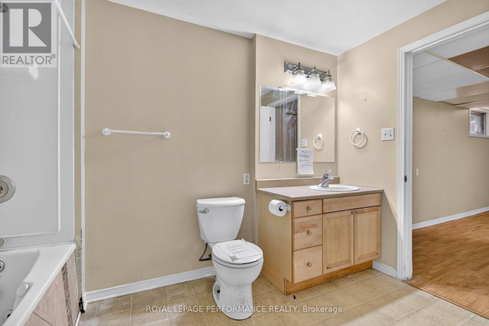508 MALEY STREET - 24