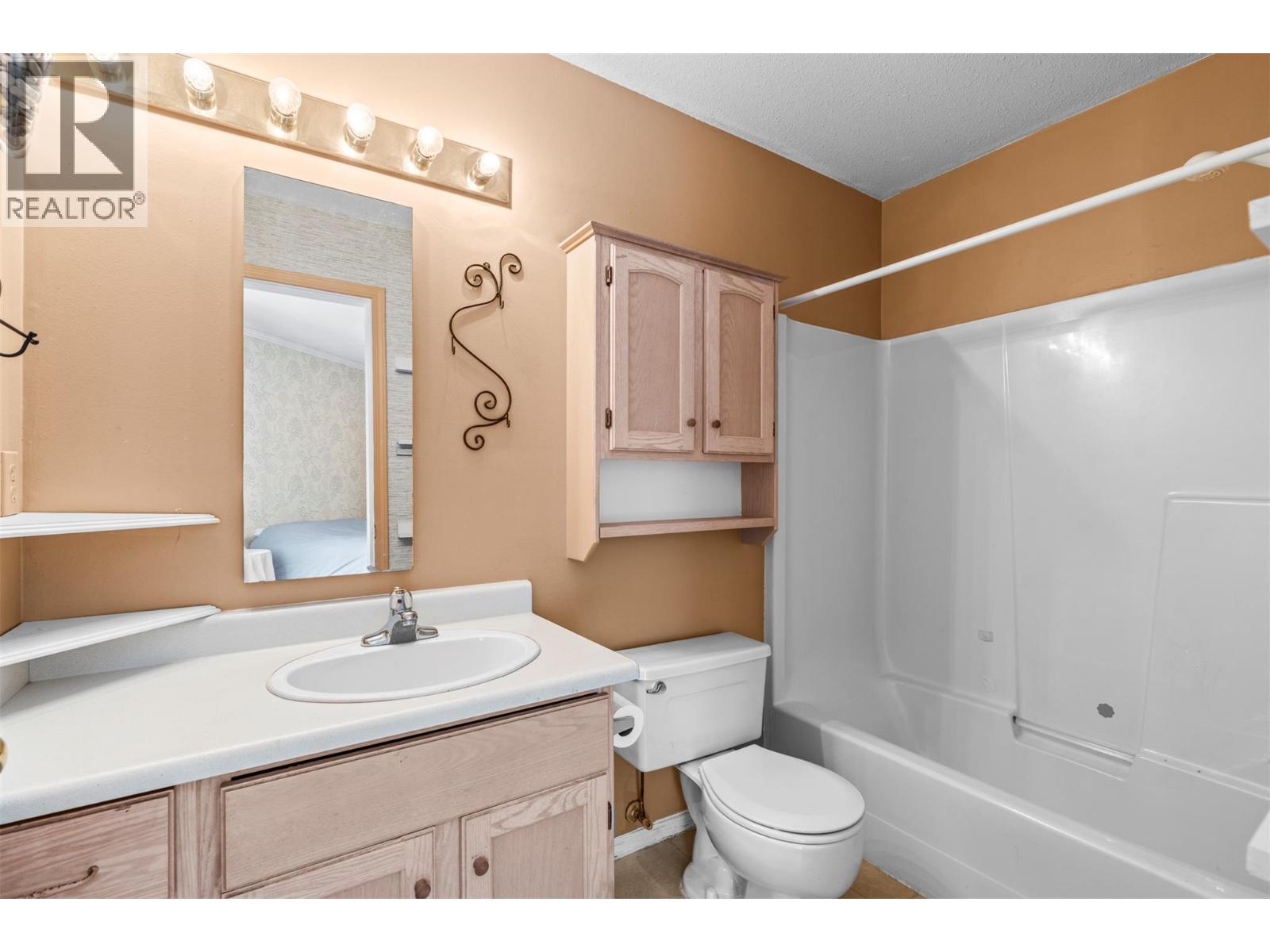 4404 Pleasant Valley Road Unit# 6, Vernon