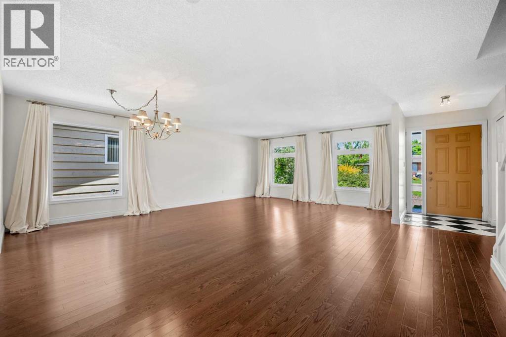 452 PARKRIDGE Rise SE — photo 8