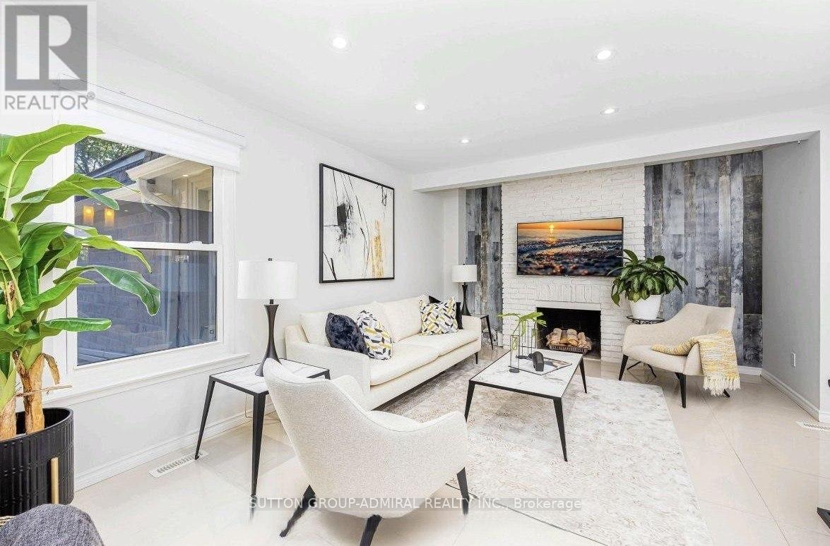 34 KITSILANO CRESCENT - 7