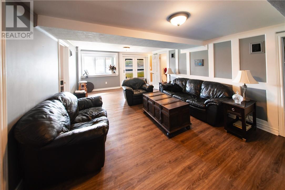 660 Lake road - 23
