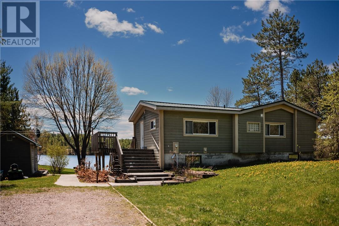 660 Lake road - 26