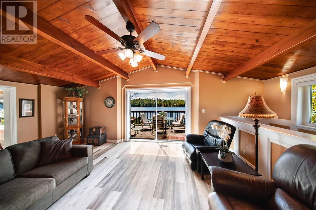 660 Lake road - 9