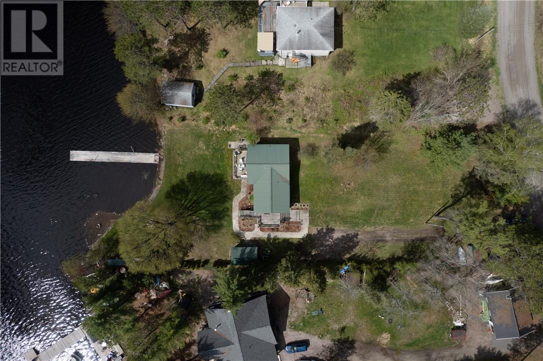 660 Lake road - 35