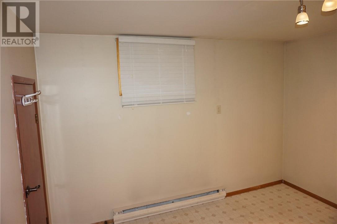 162 Dunvegan Court - 29