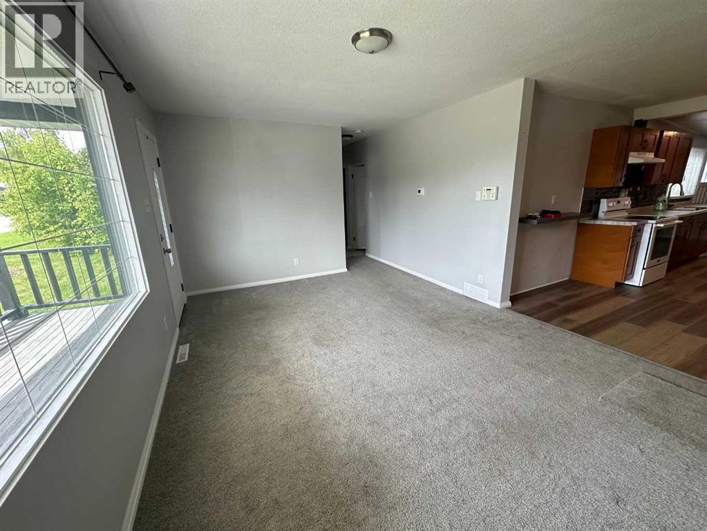 1422 19 Avenue — photo 18