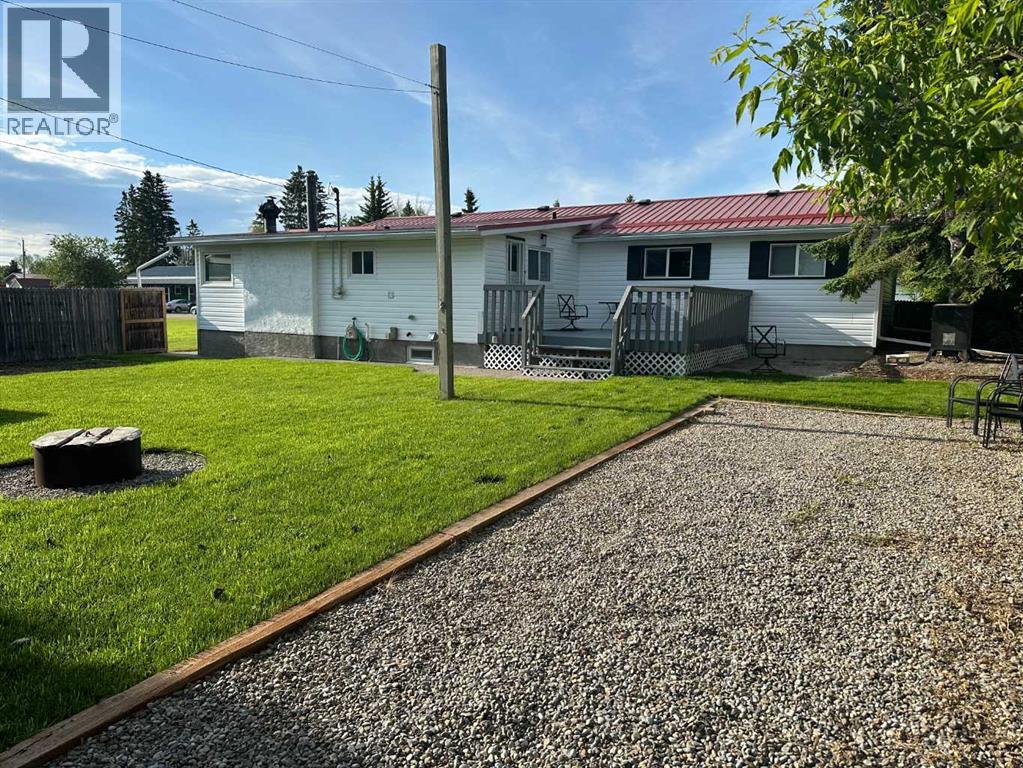 1422 19 Avenue — photo 32
