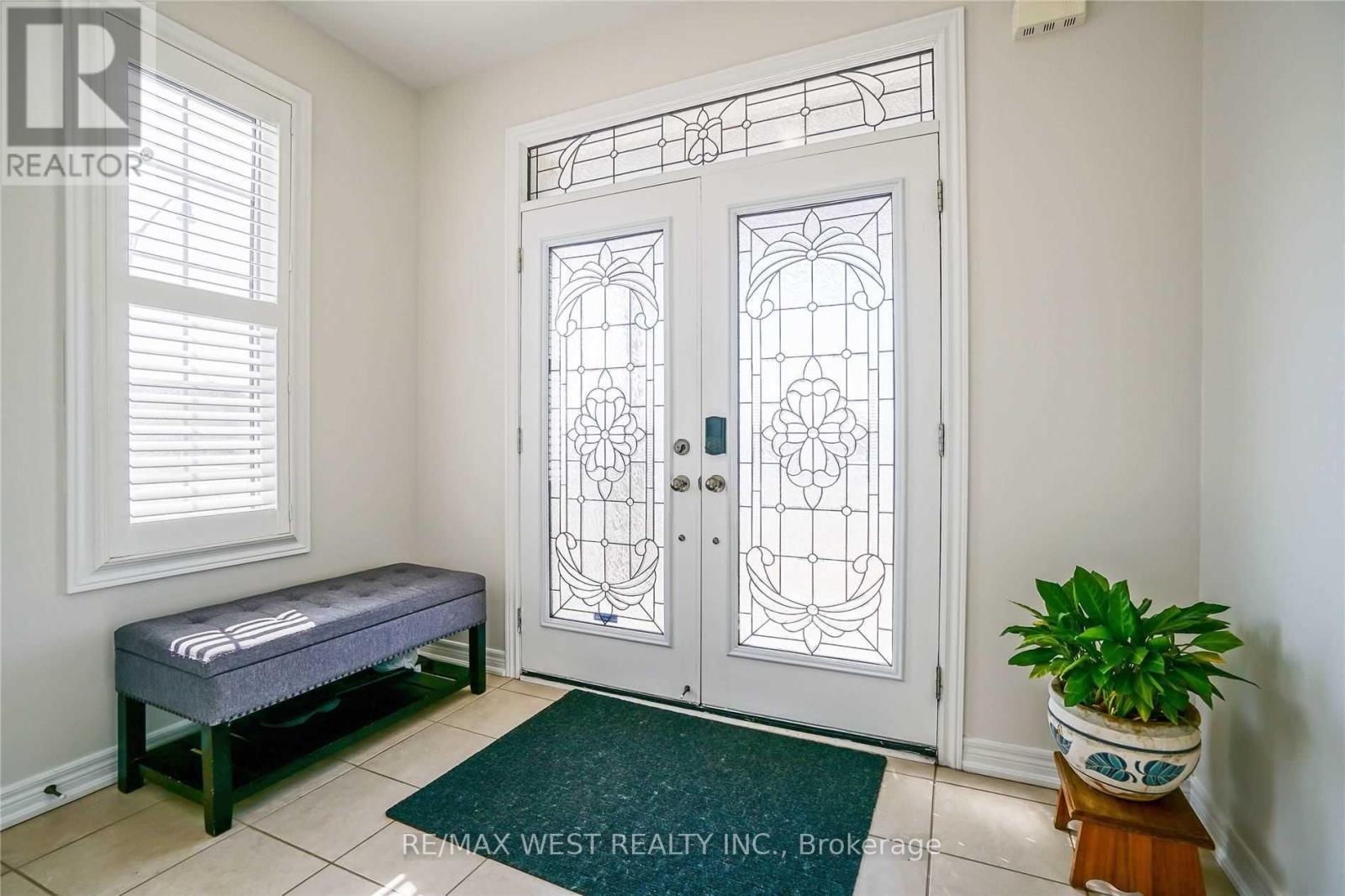13 PARITY ROAD - 6