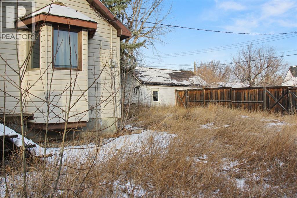 5131 51 Street - 21