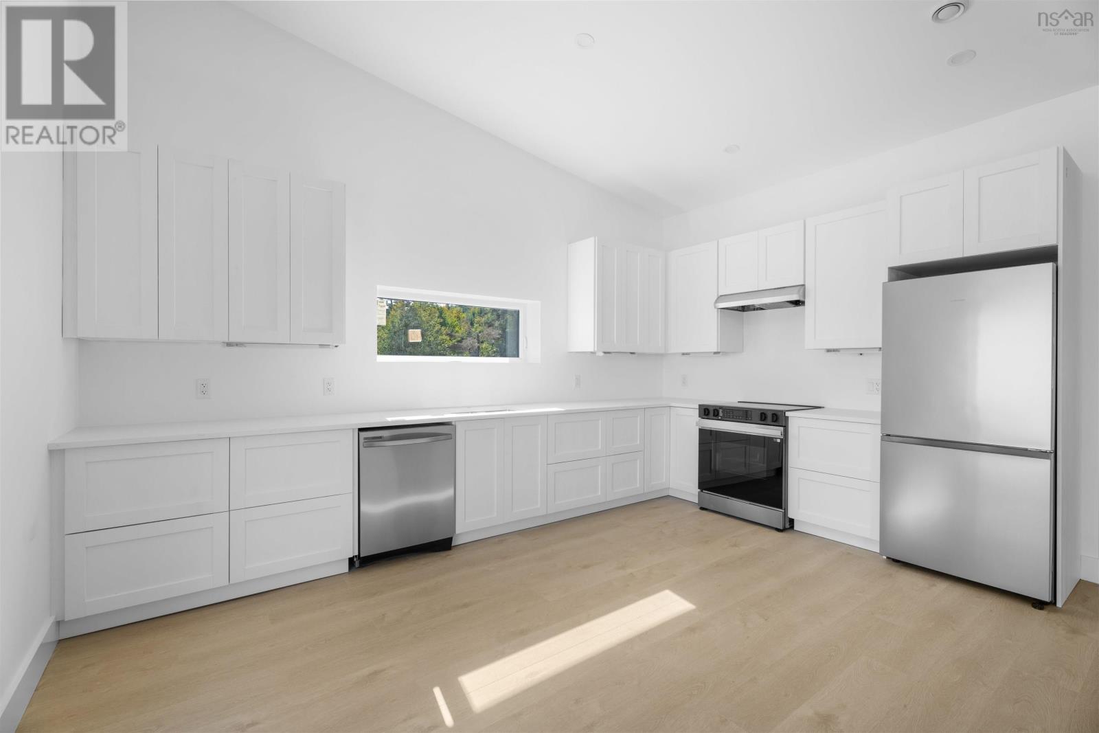 659 West Liscomb Point Road - 11