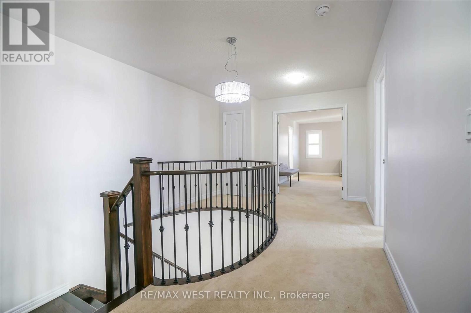 13 PARITY ROAD - 16
