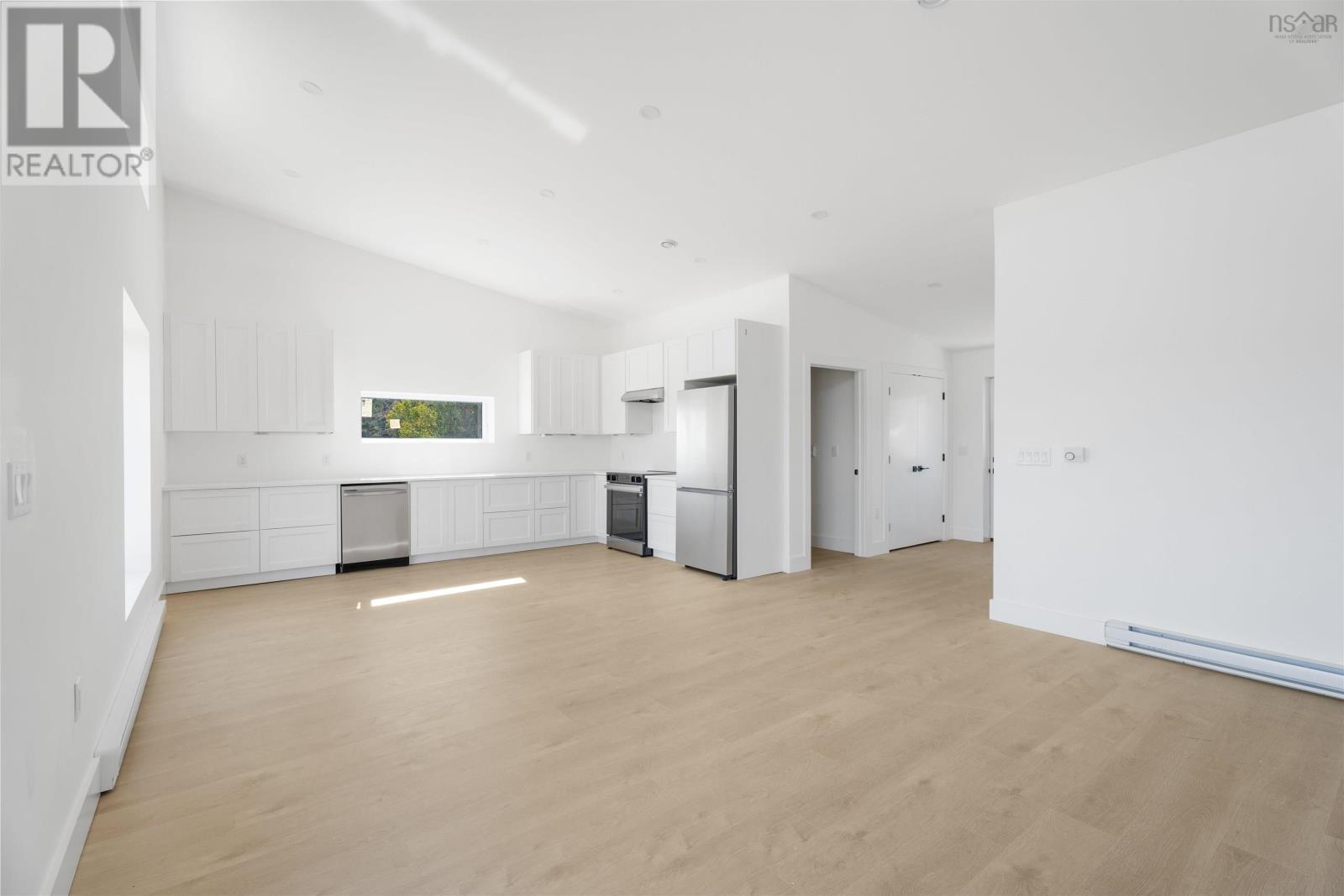 659 West Liscomb Point Road - 7