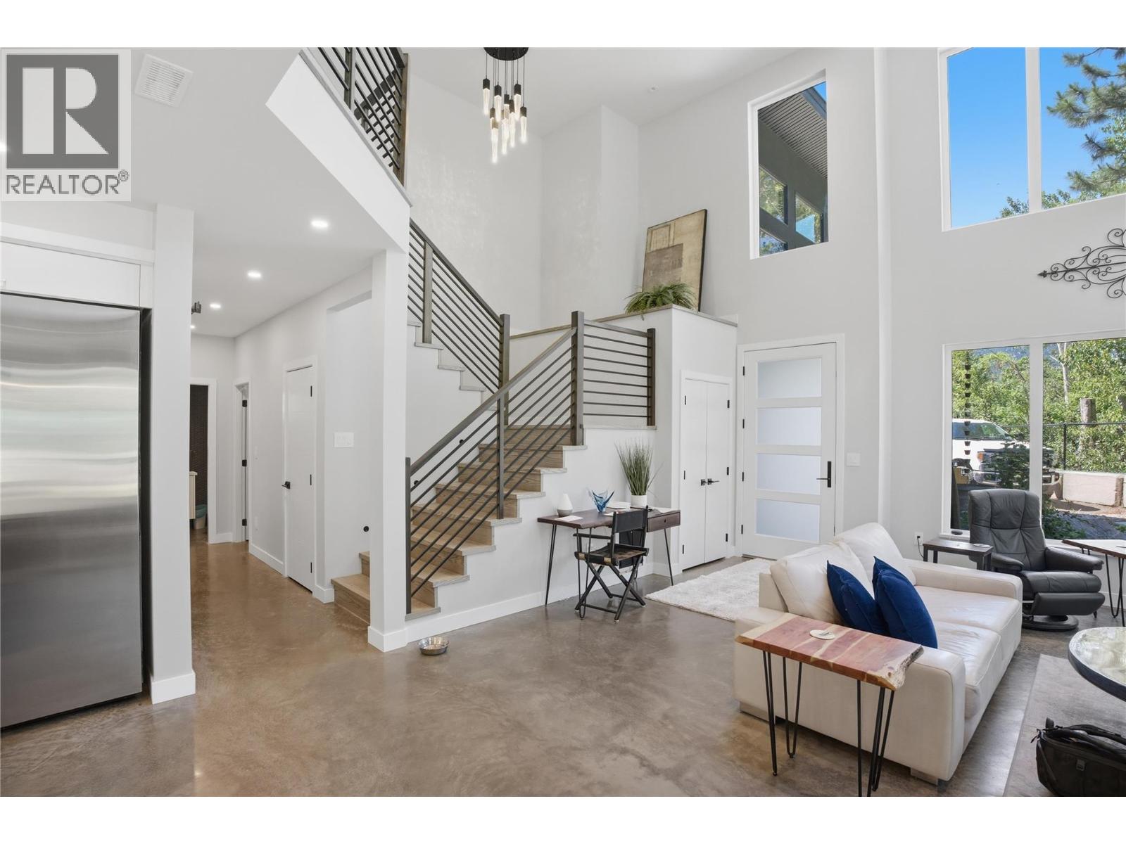1015 Paquette Road - 13