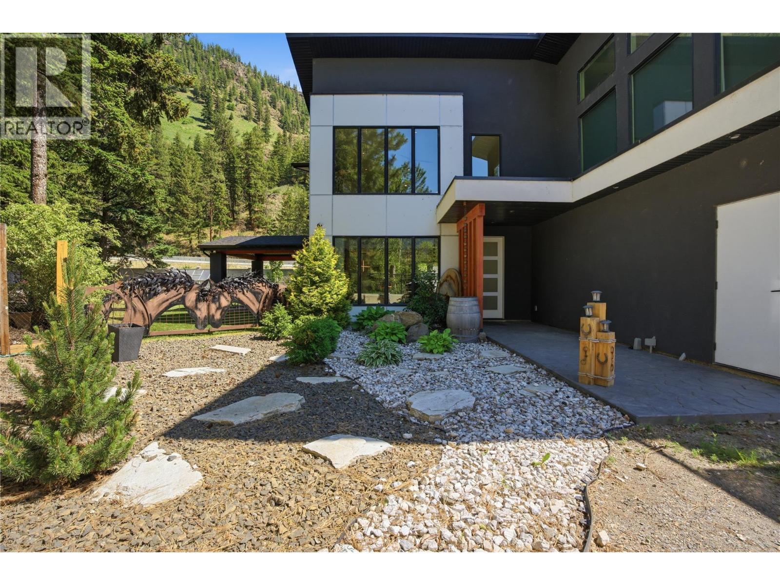 1015 Paquette Road - 3