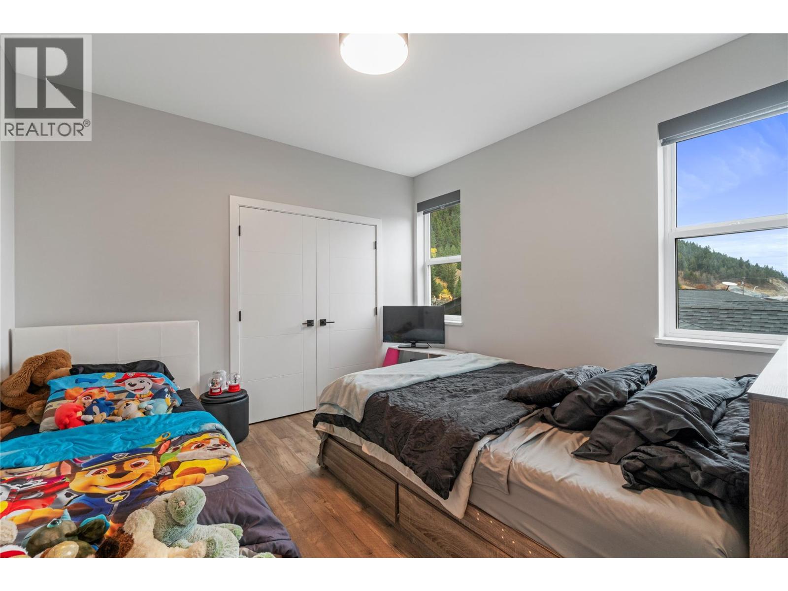 1015 Paquette Road - 40