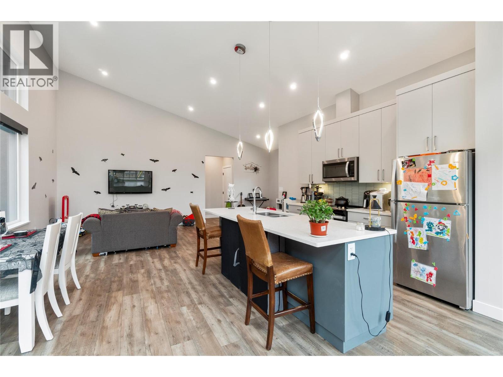 1015 Paquette Road - 36
