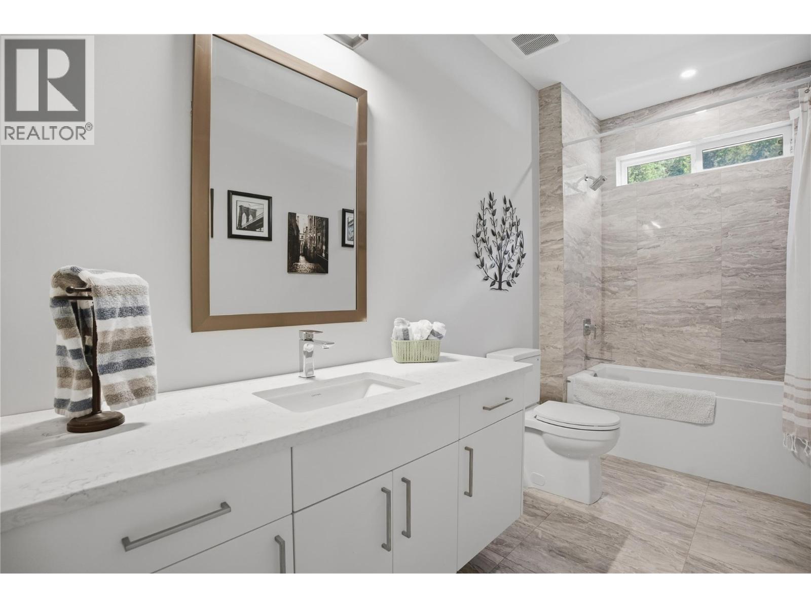 1015 Paquette Road - 31