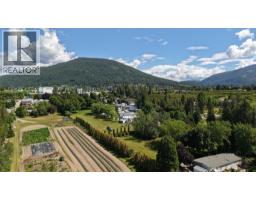 1409 Erickson Road, Creston, BC V0B1G1 Photo 7