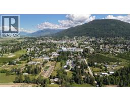 1409 Erickson Road, Creston, BC V0B1G1 Photo 23
