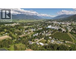1409 Erickson Road, Creston, BC V0B1G1 Photo 24