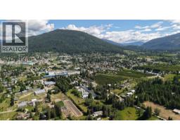 1409 Erickson Road, Creston, BC V0B1G1 Photo 22