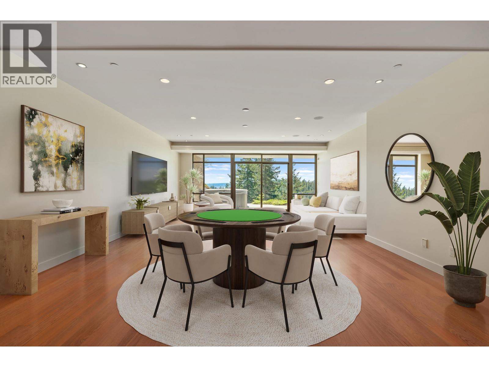 4936 MEADFEILD ROAD, West Vancouver