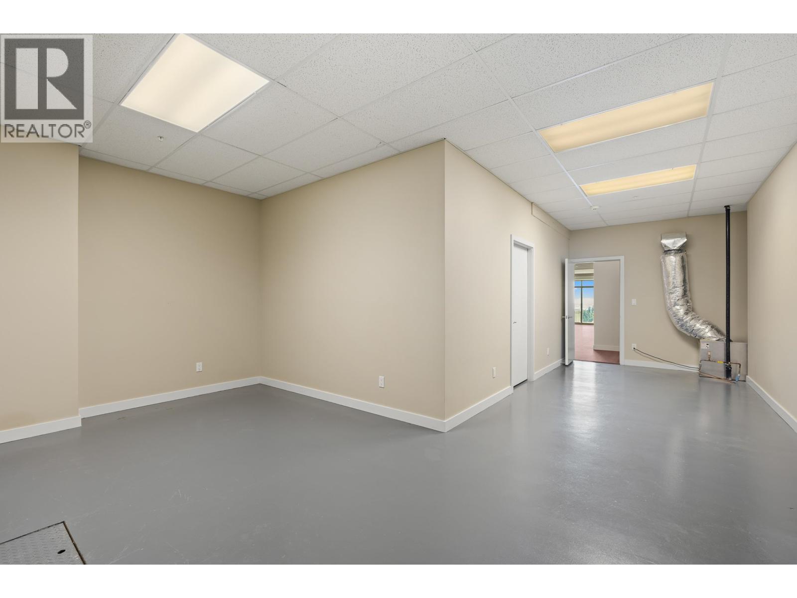 4936 MEADFEILD ROAD, West Vancouver