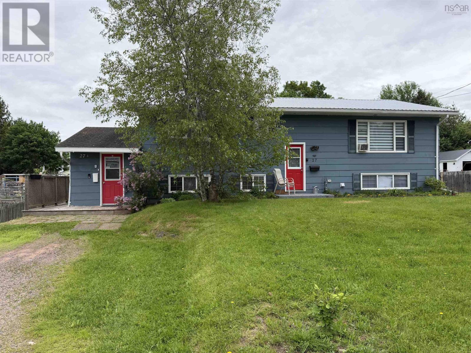 Property 2 of 25 of 27 MacIntosh Avenue