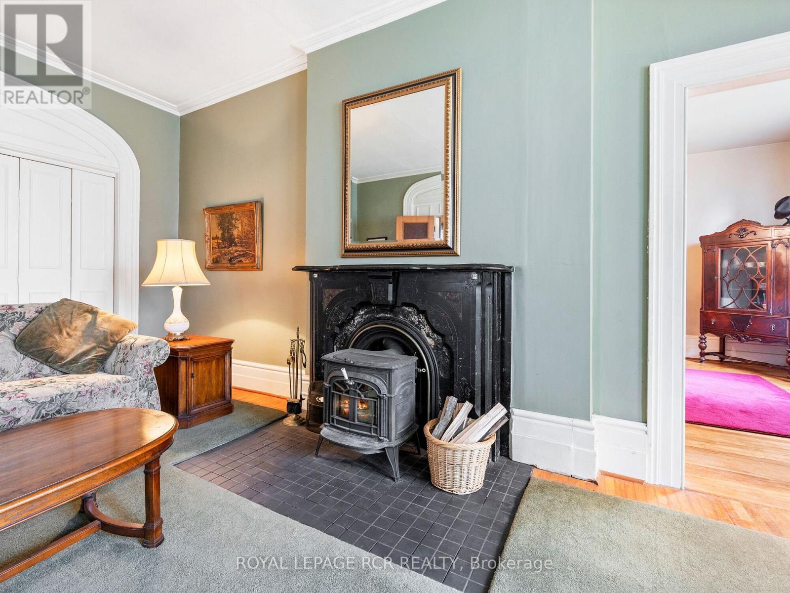 11 THIRD AVENUE - 13