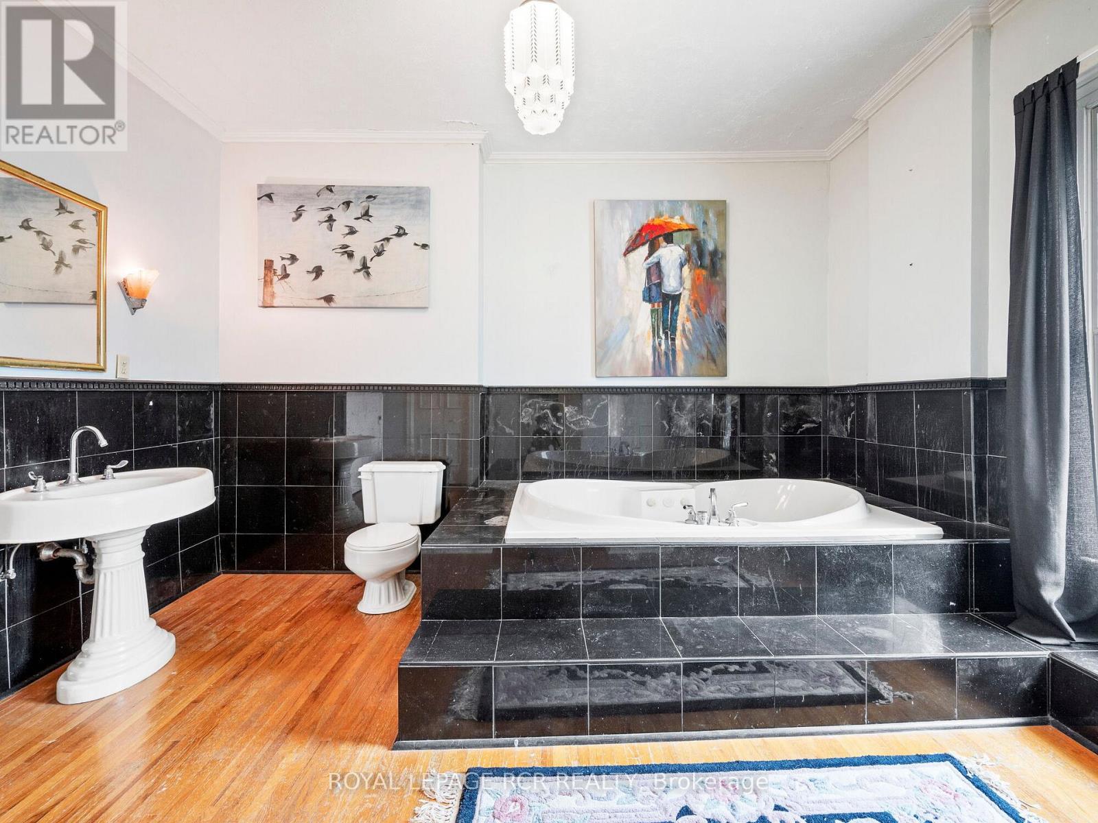 11 THIRD AVENUE - 22