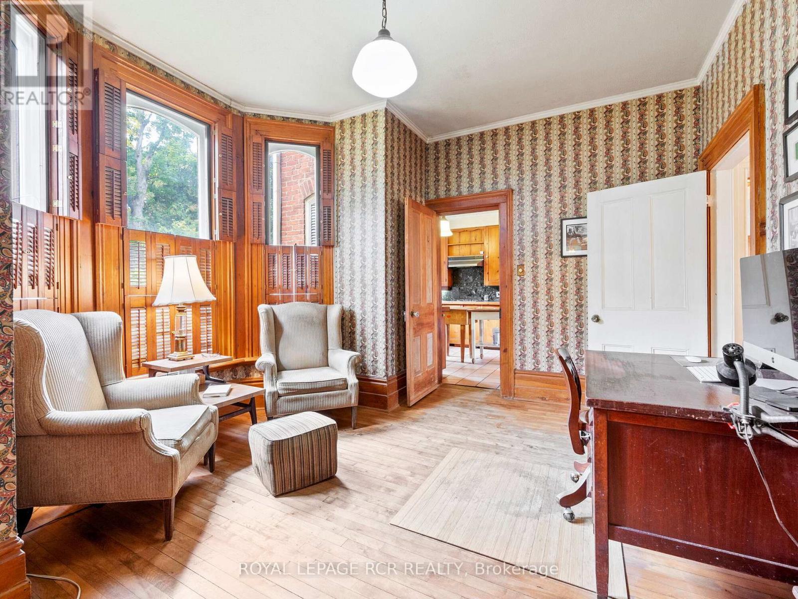 11 THIRD AVENUE - 17