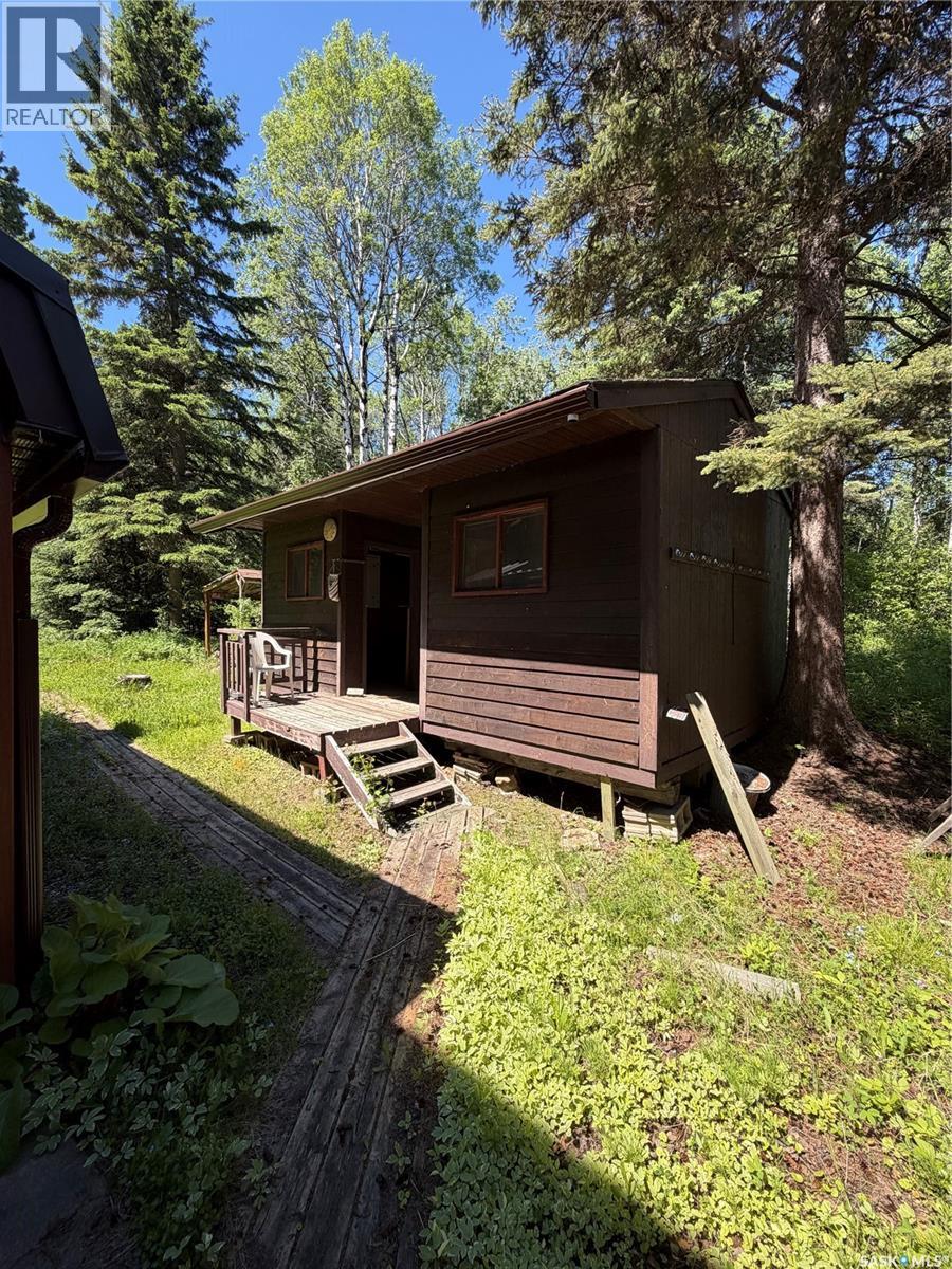 110 Deer Cres - 18