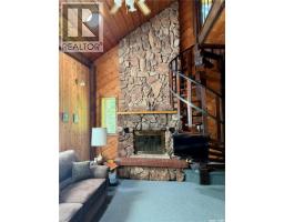Bedroom - 110 Deer Cres, Mcphee Lake, SK S0J0N0 Photo 10