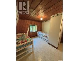 Bedroom - 110 Deer Cres, Mcphee Lake, SK S0J0N0 Photo 13