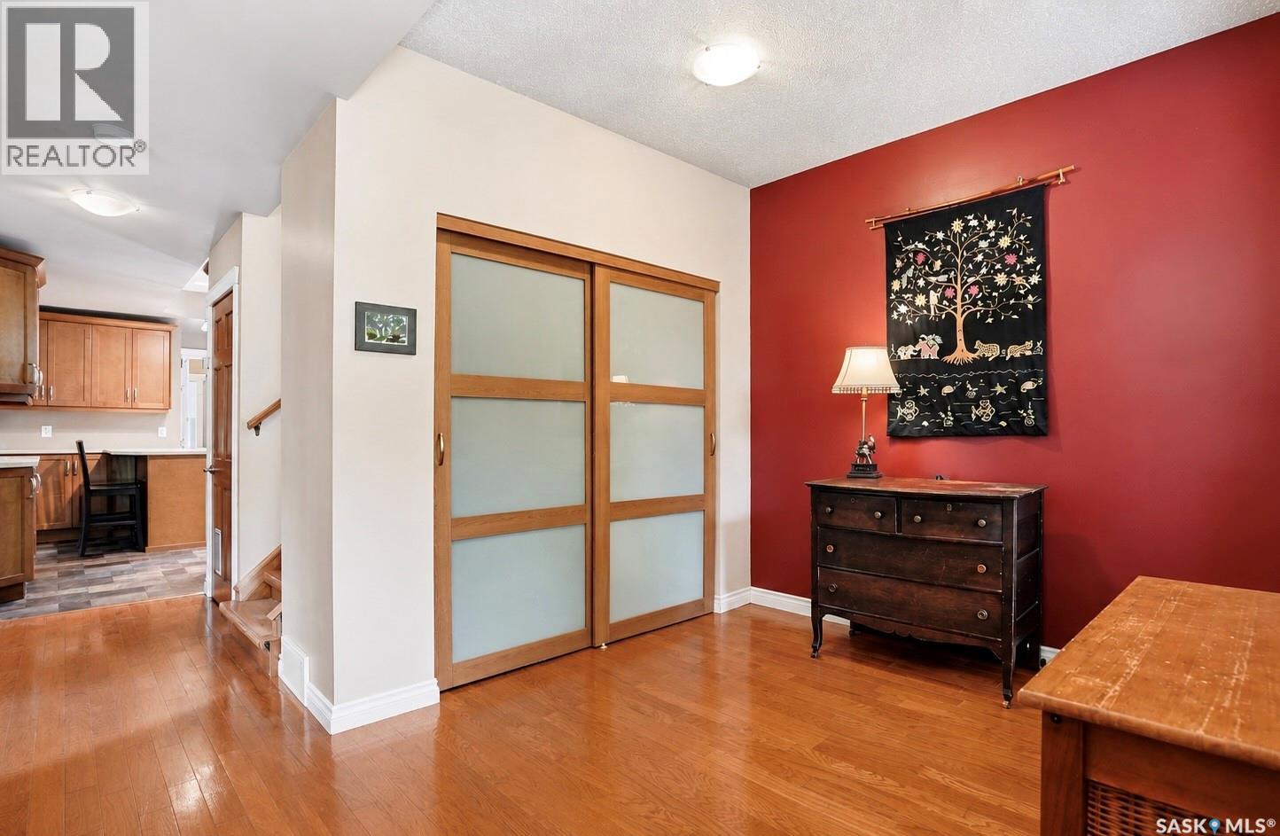 212 25th STREET W - photo 5