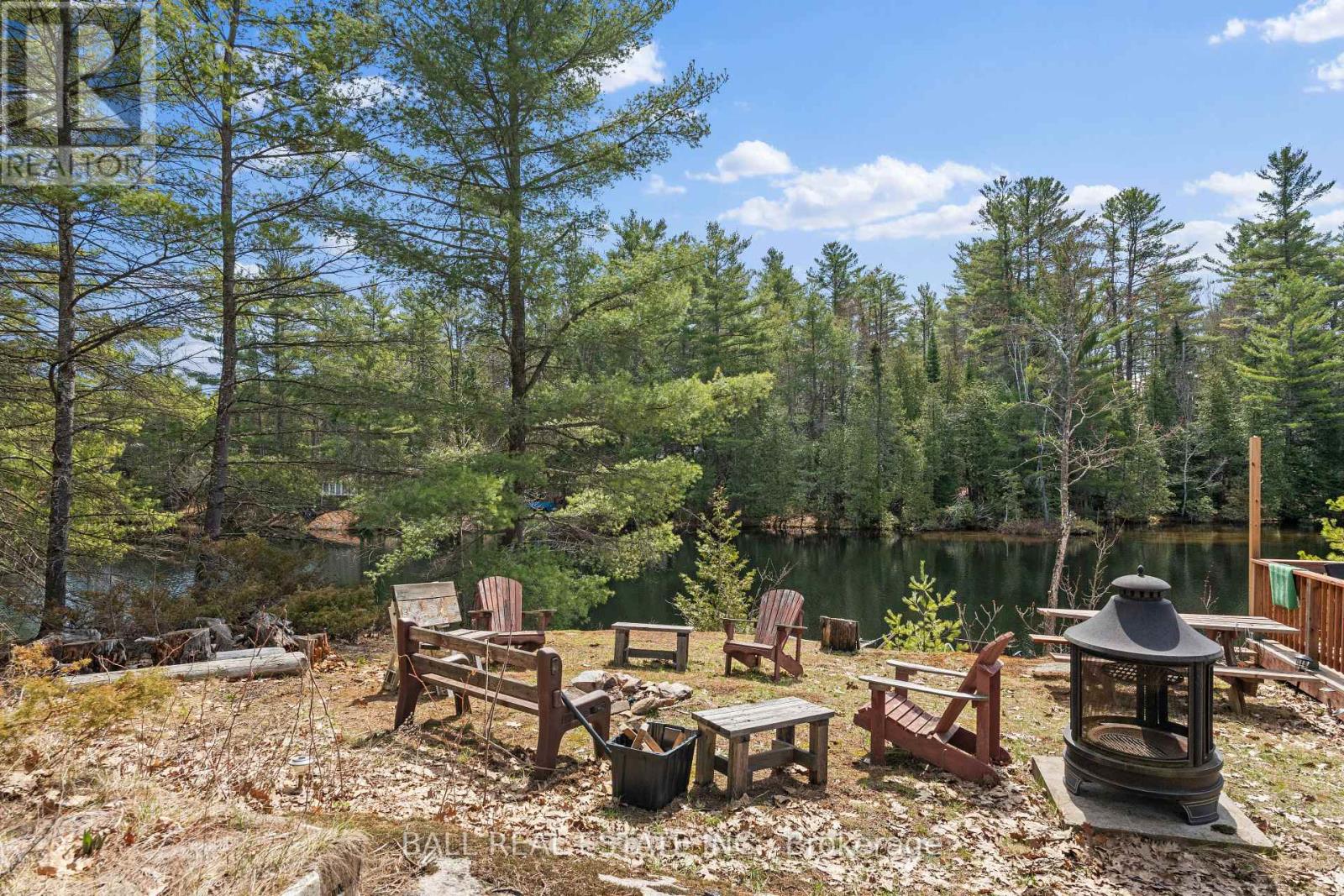 1089 CEDAR CREST LANE - 38