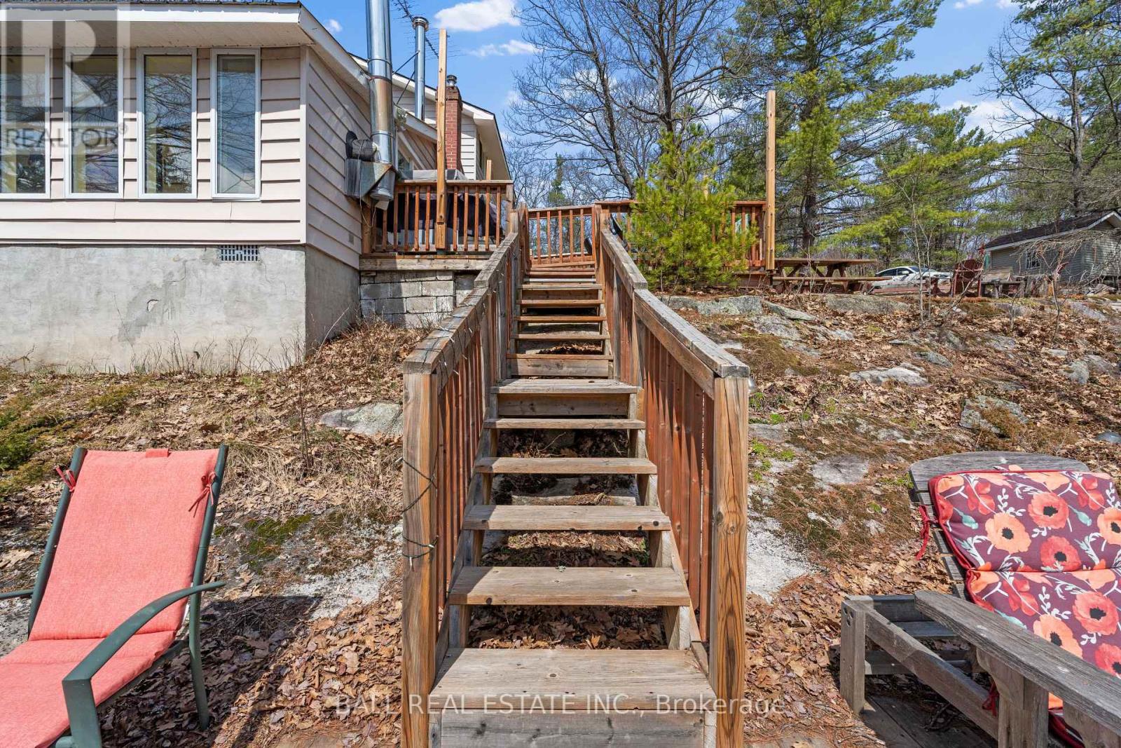 1089 CEDAR CREST LANE - 40