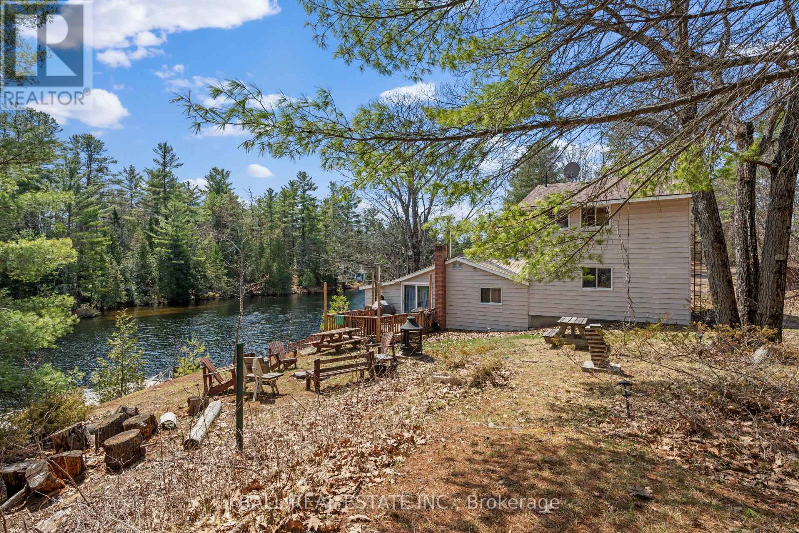 1089 CEDAR CREST LANE - 37