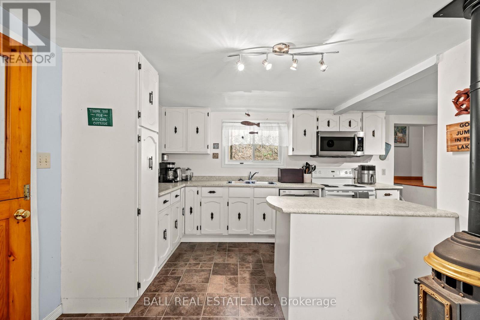 1089 CEDAR CREST LANE - 9