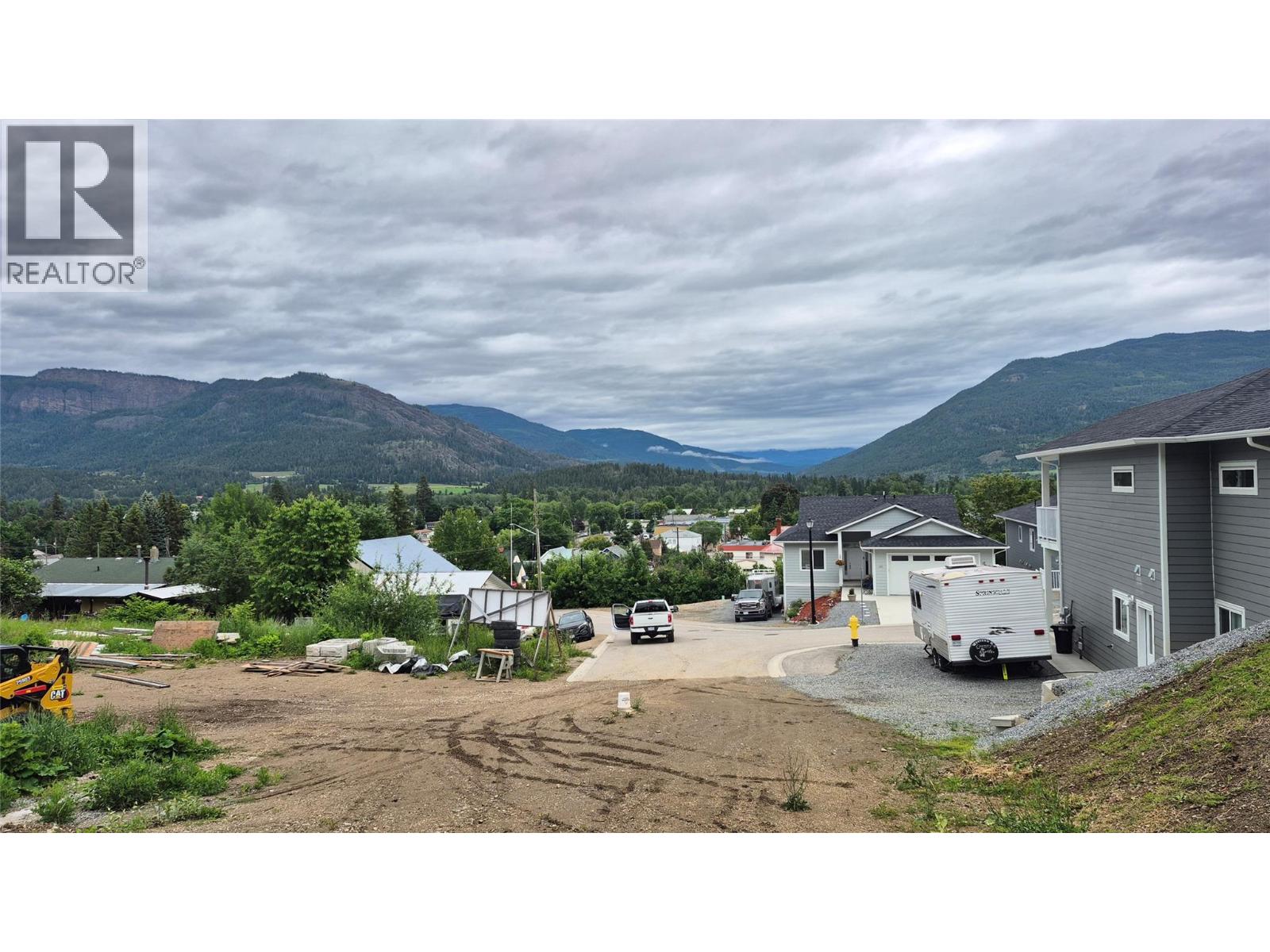  806 Cliff Avenue, Enderby
